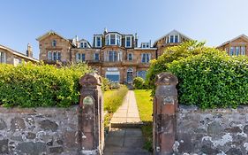 The Ardyne Guest House